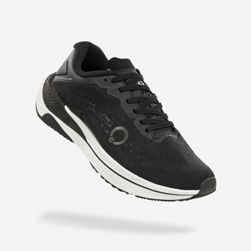 AT164 CITIUS RUN BLACK WHITE