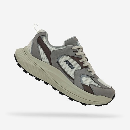AT197 VENTURE-MAX NOBUCK CRYSTAL SATIN