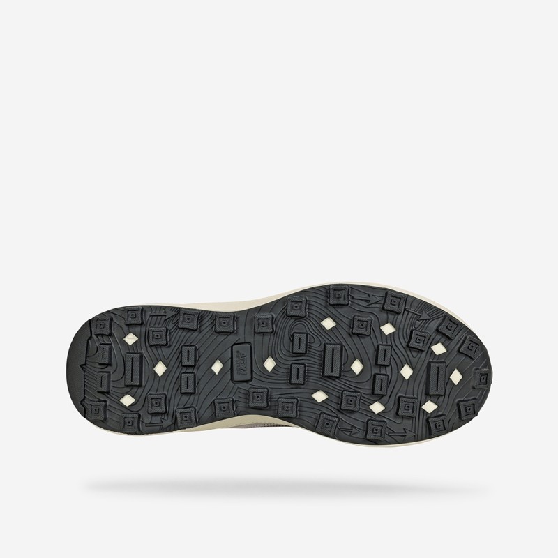 AT197 VENTURE-MAX NOBUCK CRYSTAL SATIN