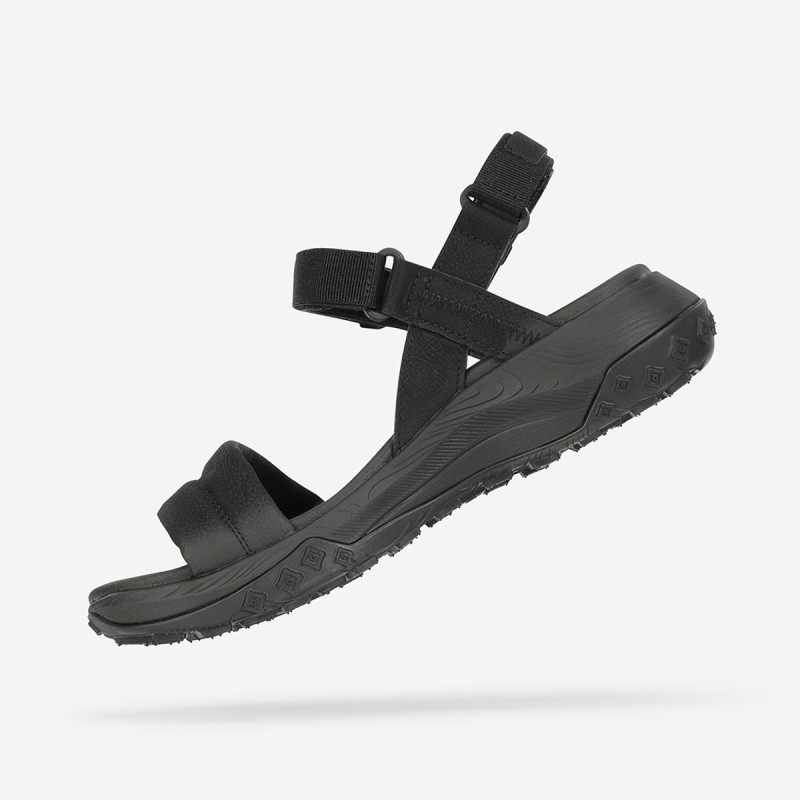 AT188 TERRAIN ALL BLACK