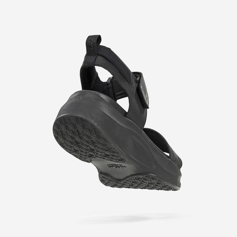 AT169 FRESH ALL BLACK
