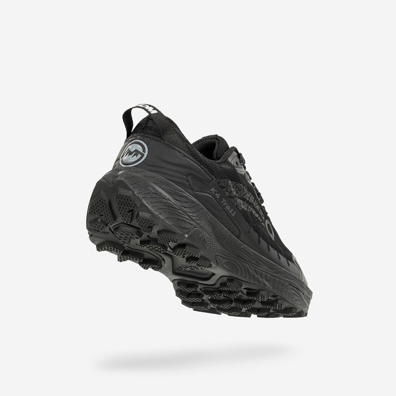 AT167 K4 TRAIL RUN ALL BLACK
